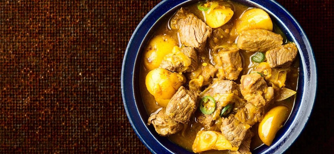 Alecha Siga Wet - Ethiopian Yellow Beef Stew