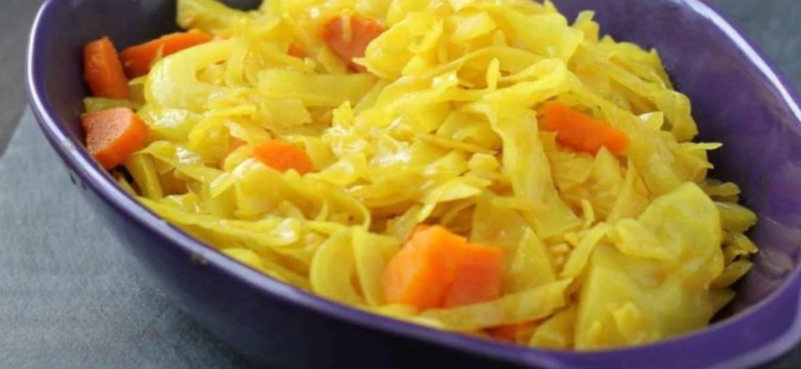 Tikil Gomen (Ethiopian Cabbage Salad)